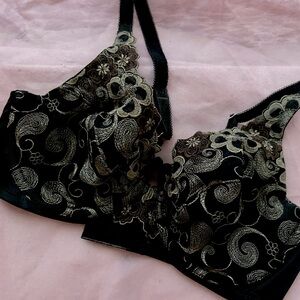 Soma Black Floral Lace Unlined & Unpadded Bra 34C